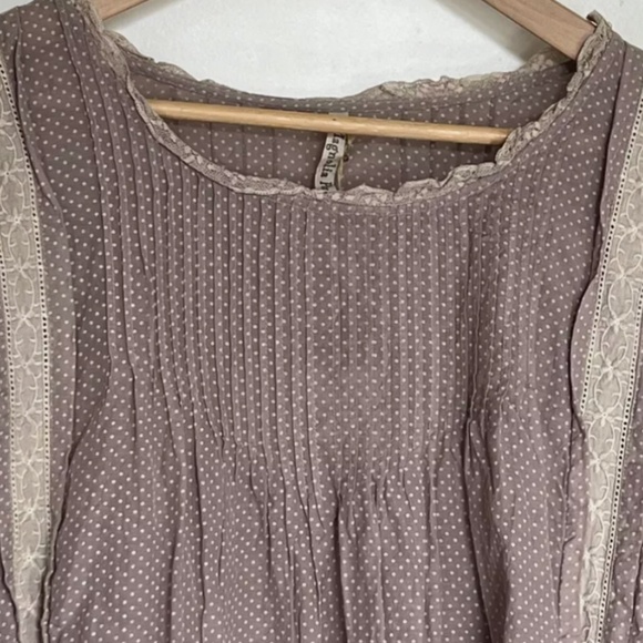 MAGNOLIA PEARL COTTON SILK ELLIE TOP PINTUCKS LACE MOP BUTTONS DOTS OS - Picture 2 of 5